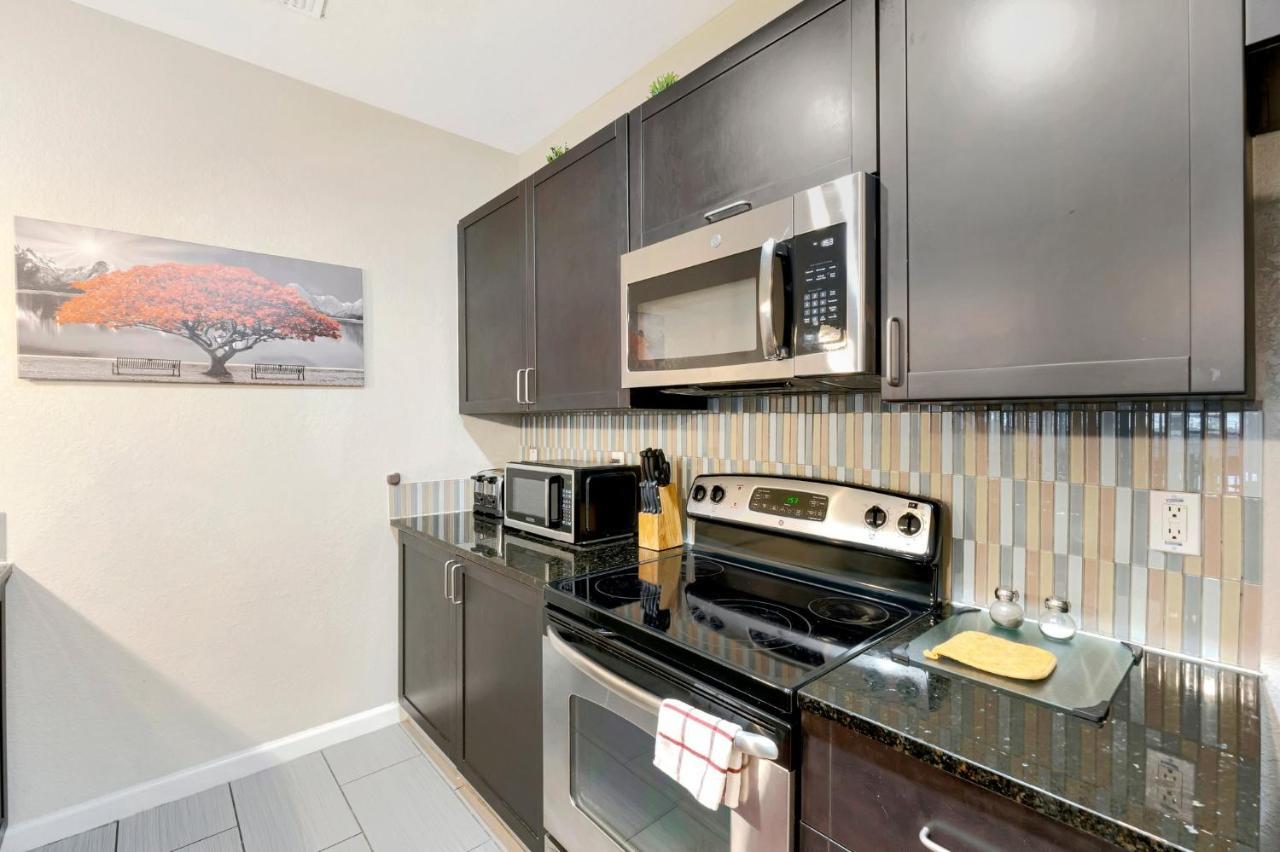 Tropical 3Br Suite-2 Resort Style Pools-5 Mil To Bay-Gym-Close To Beach Tampa Esterno foto