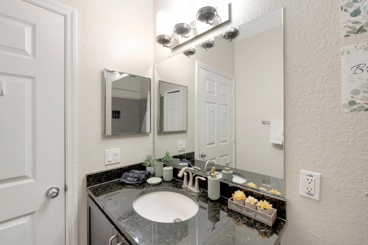 Tropical 3Br Suite-2 Resort Style Pools-5 Mil To Bay-Gym-Close To Beach Tampa Esterno foto