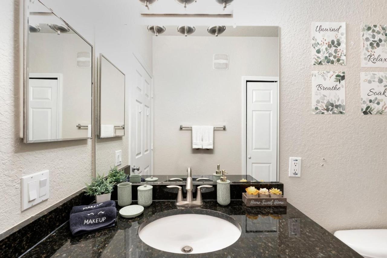 Tropical 3Br Suite-2 Resort Style Pools-5 Mil To Bay-Gym-Close To Beach Tampa Esterno foto