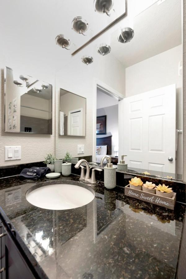 Tropical 3Br Suite-2 Resort Style Pools-5 Mil To Bay-Gym-Close To Beach Tampa Esterno foto