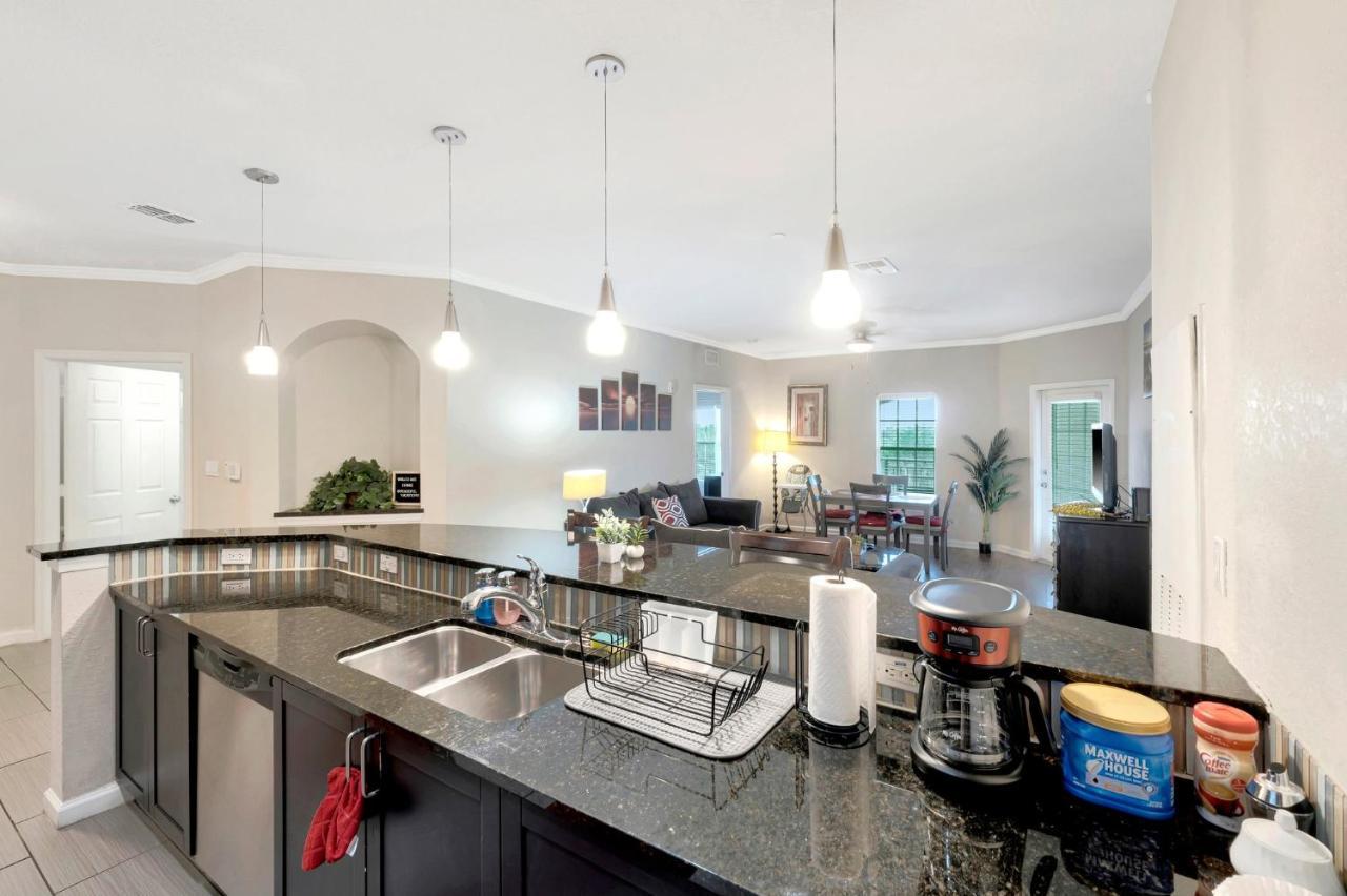 Tropical 3Br Suite-2 Resort Style Pools-5 Mil To Bay-Gym-Close To Beach Tampa Esterno foto